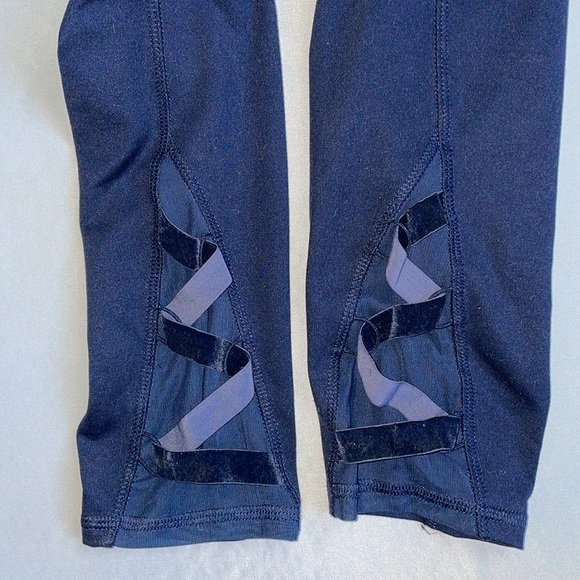 Cute blue capri leggings - Picture 8 of 14